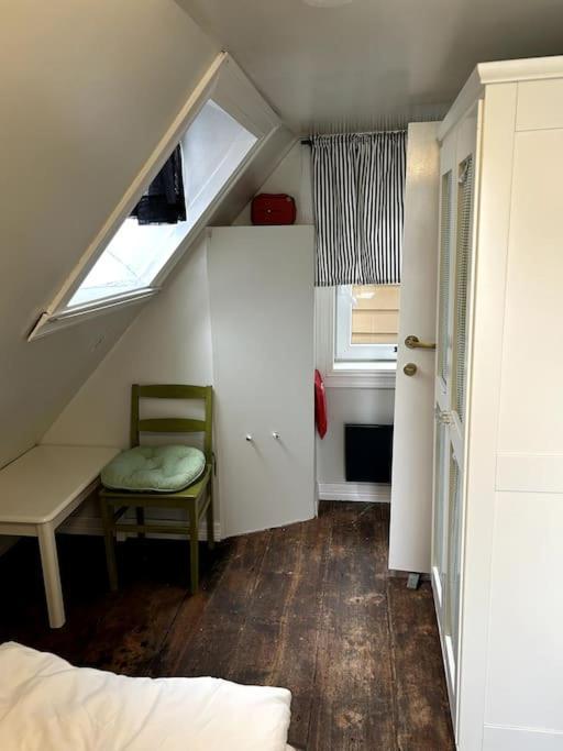 Cozy Apartment In Popular Street Bergen Eksteriør billede